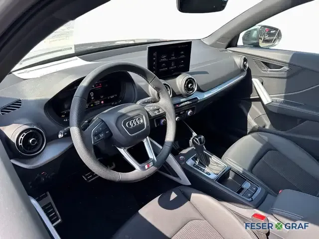 Audi SQ2