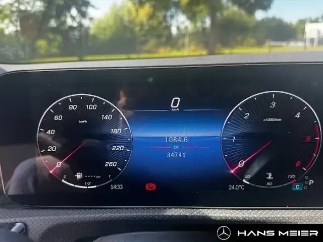 Mercedes-Benz CLA 220