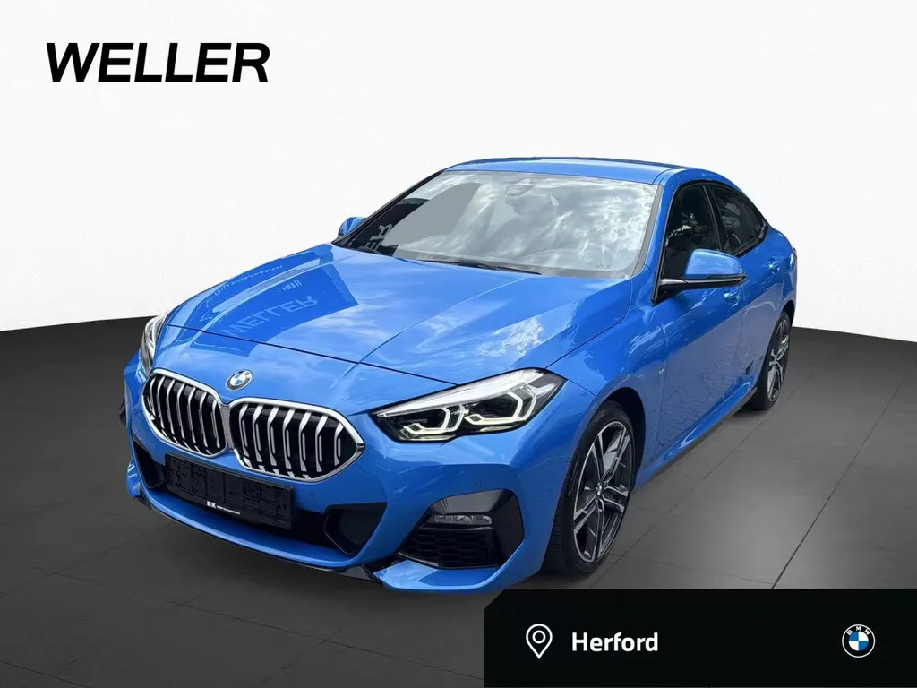 BMW 218