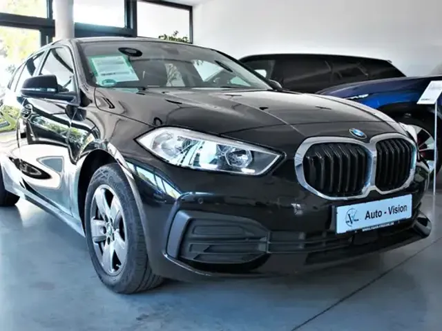 BMW 118
