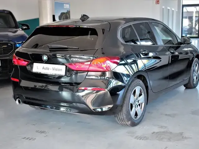 BMW 118