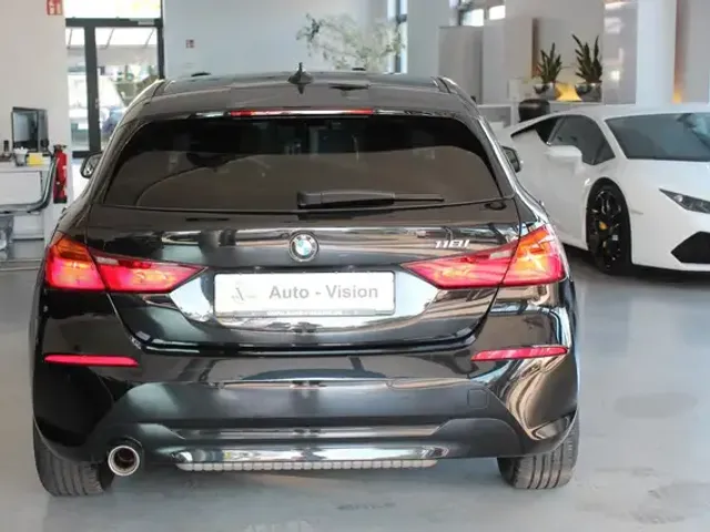 BMW 118