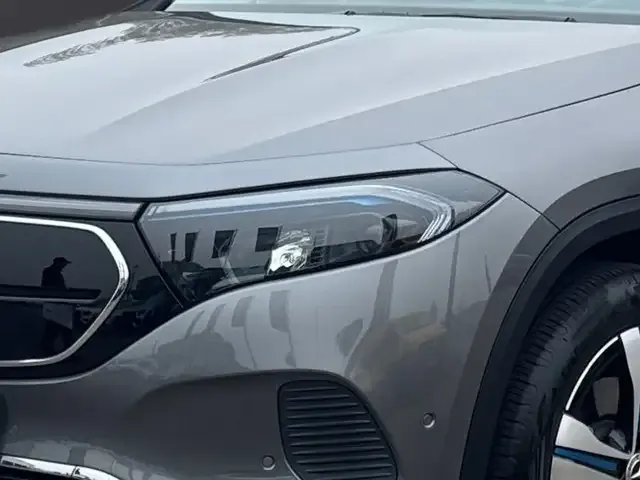 Mercedes-Benz EQA 250