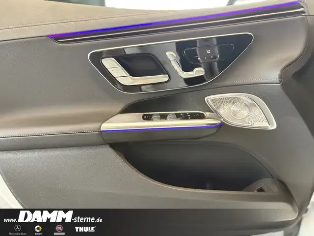 Mercedes-Benz EQE 300