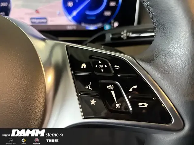 Mercedes-Benz EQE 300
