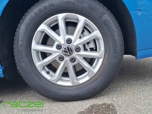 Volkswagen T7 California