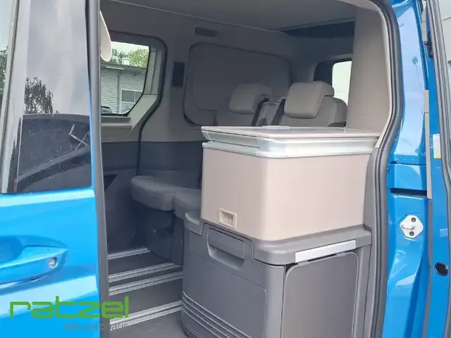 Volkswagen T7 California