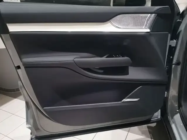 Volvo EX90