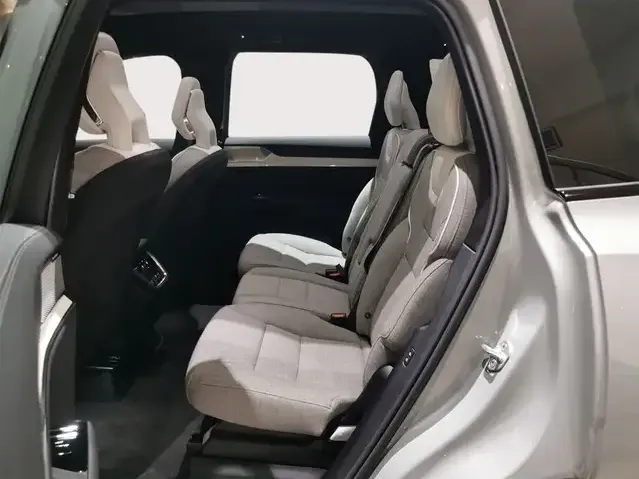 Volvo EX90