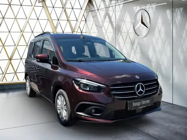 Mercedes-Benz T-Class
