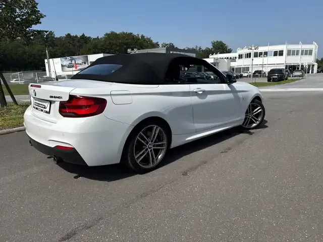 BMW 240