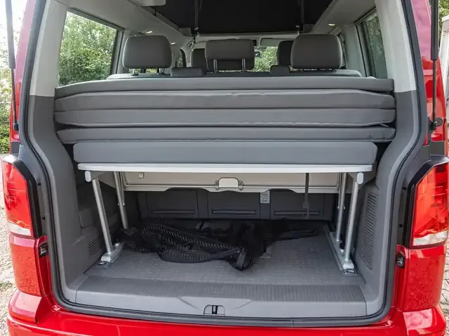 Volkswagen T6.1 California
