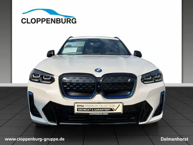 BMW iX3