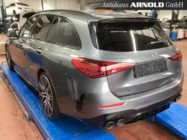 Mercedes-Benz C 43 AMG