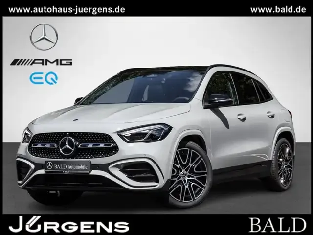 Mercedes-Benz GLA 220