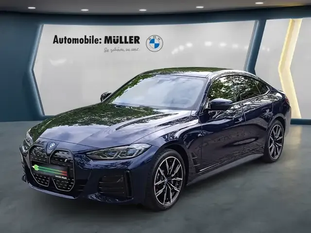 BMW i4