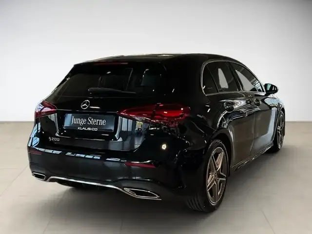 Mercedes-Benz A 200