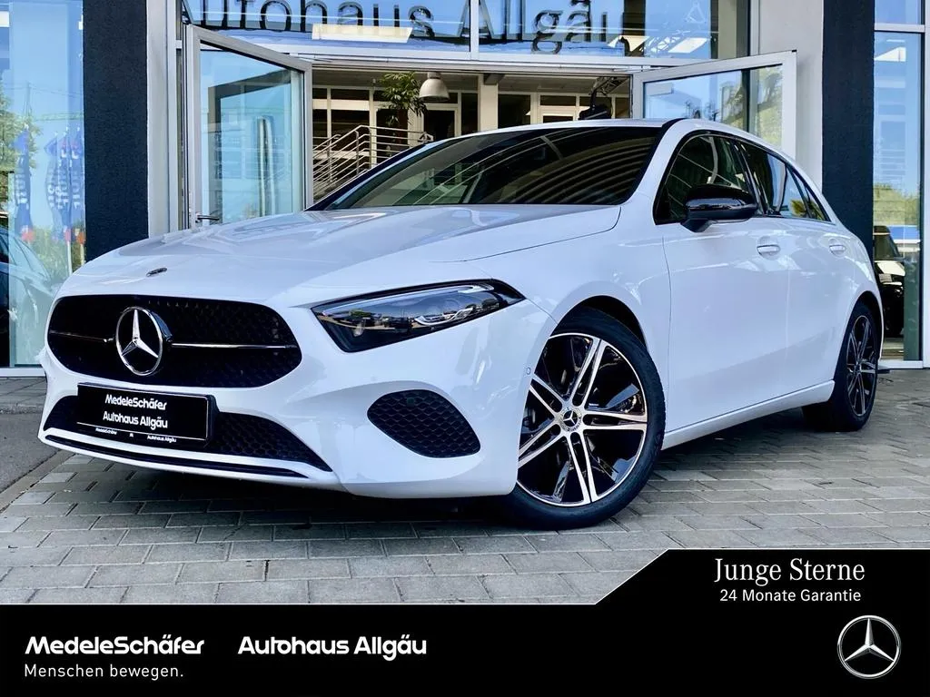 Mercedes-Benz A 200