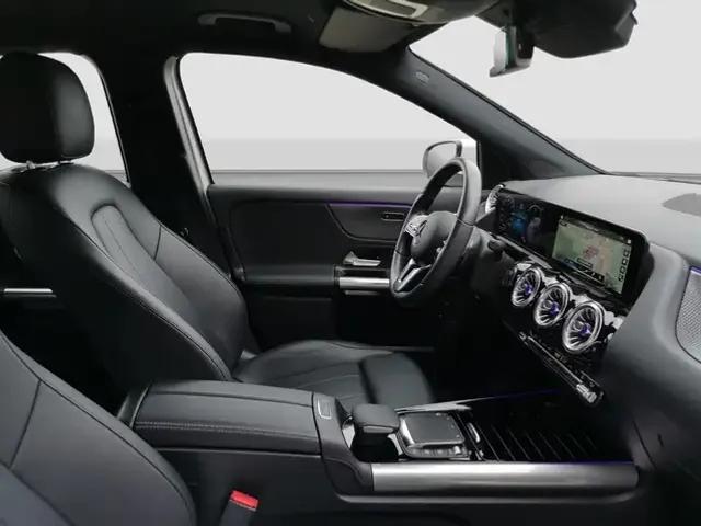 Mercedes-Benz EQA 300
