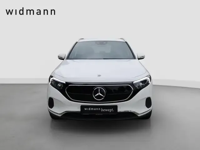 Mercedes-Benz EQA 300