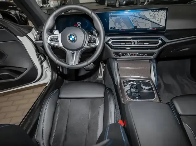 BMW 230
