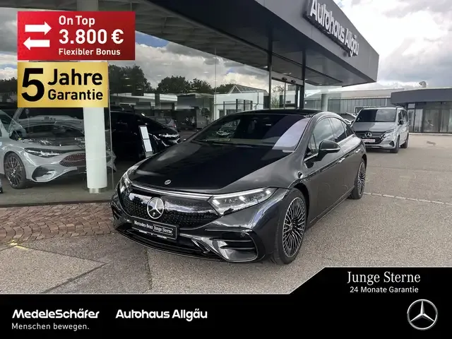 Mercedes-Benz EQS