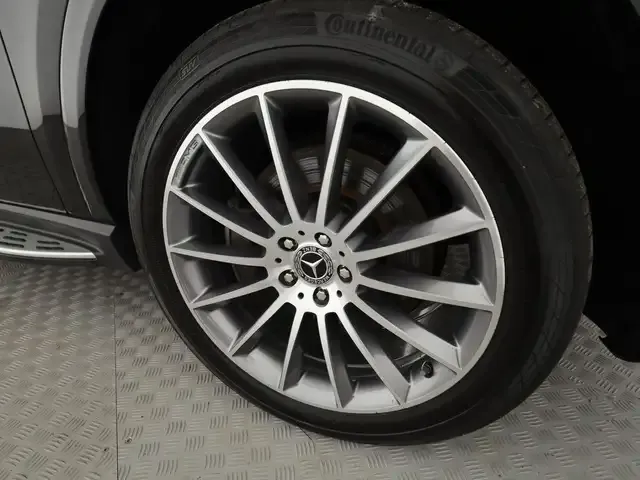 Mercedes-Benz GLE 400
