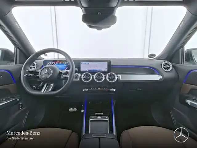 Mercedes-Benz GLB 220