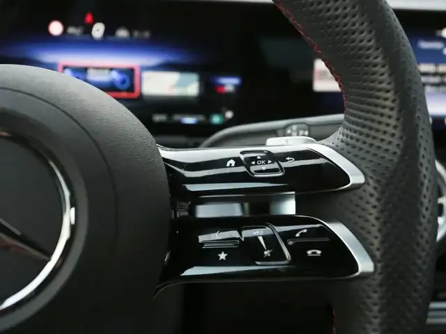 Mercedes-Benz EQA 300