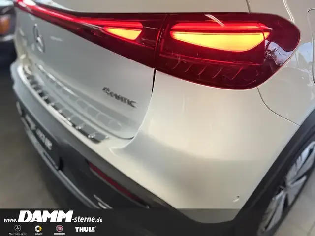 Mercedes-Benz EQA 300