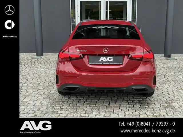 Mercedes-Benz A 200