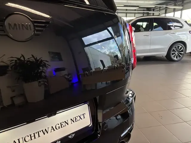 MINI John Cooper Works Countryman