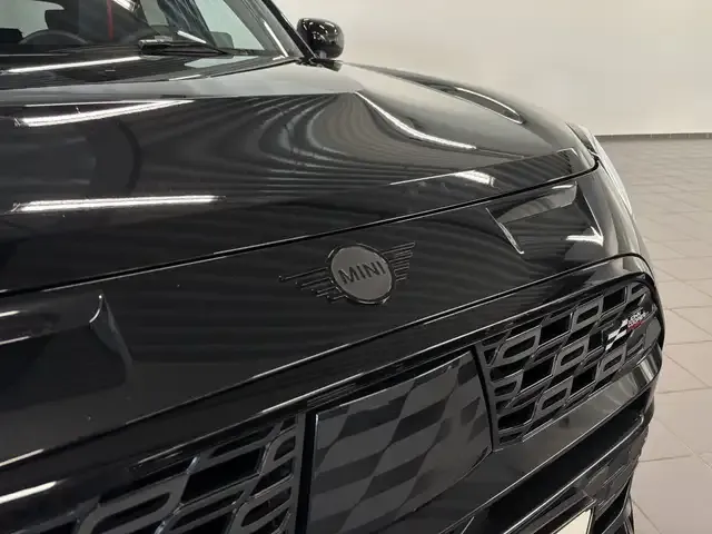 MINI John Cooper Works Countryman