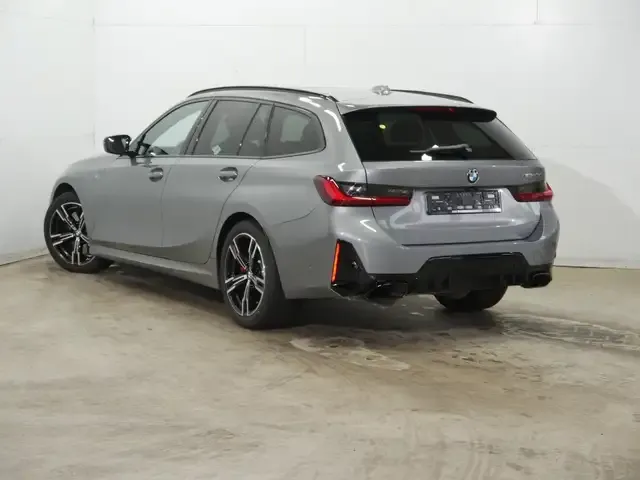BMW 340
