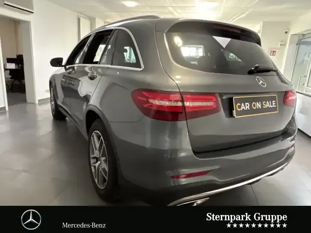 Mercedes-Benz GLC 220