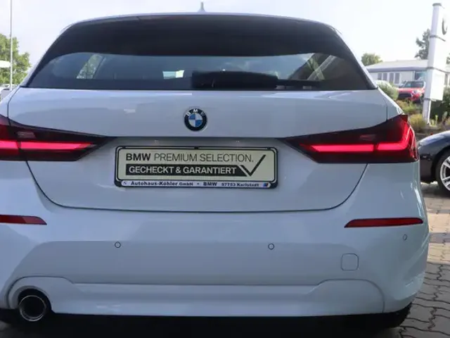BMW 118