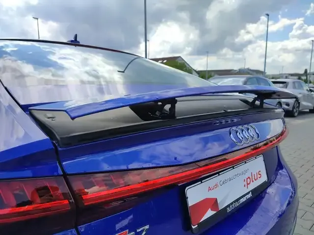 Audi S7