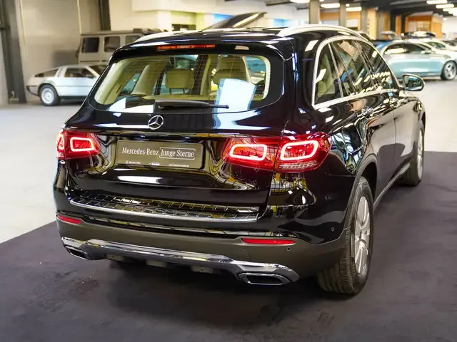 Mercedes-Benz GLC 200