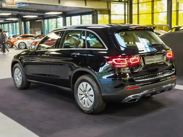 Mercedes-Benz GLC 200