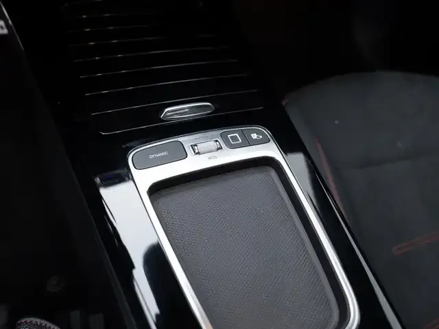 Mercedes-Benz CLA 220