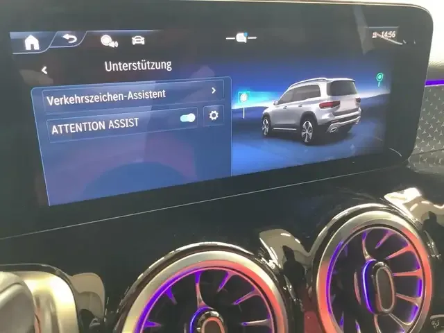 Mercedes-Benz GLB 200