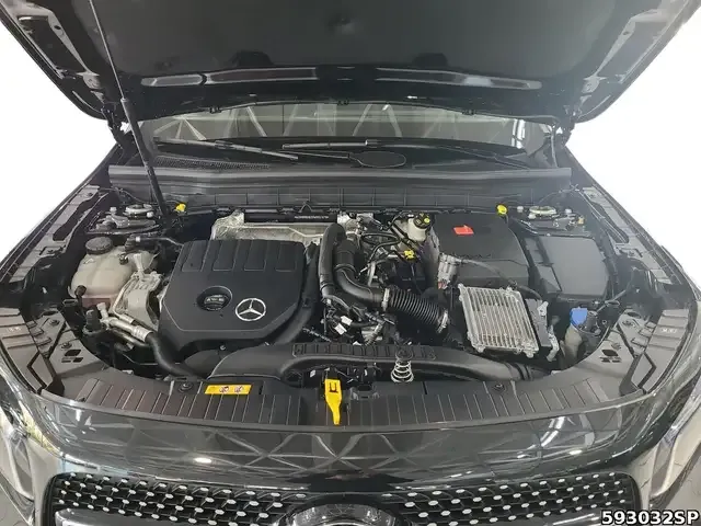 Mercedes-Benz GLB 200