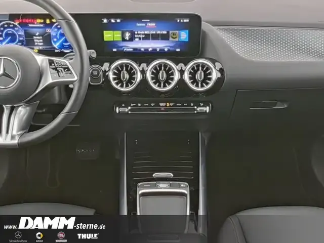 Mercedes-Benz EQA 300