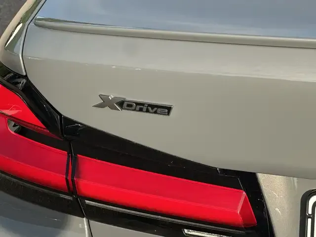 BMW 550