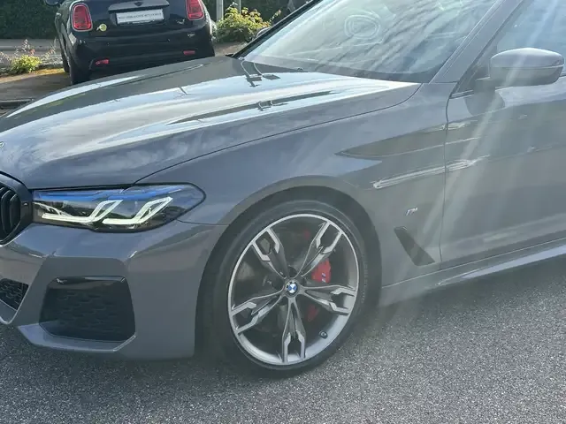 BMW 550