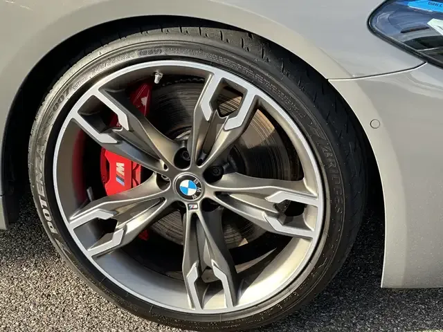 BMW 550