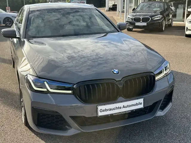 BMW 550