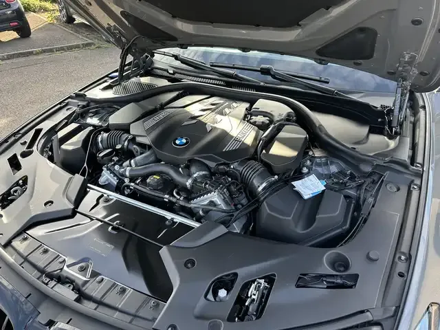 BMW 550