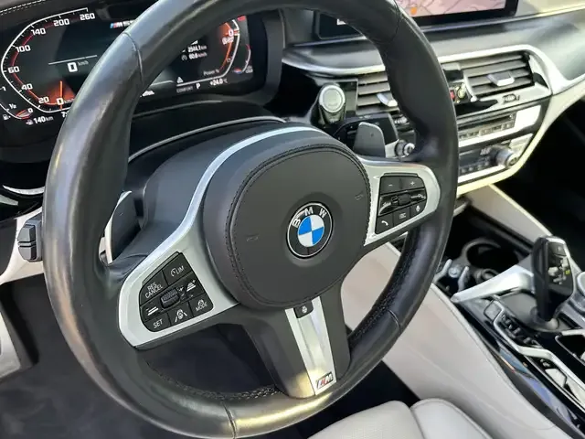 BMW 550