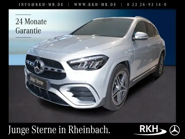 Mercedes-Benz GLA 200